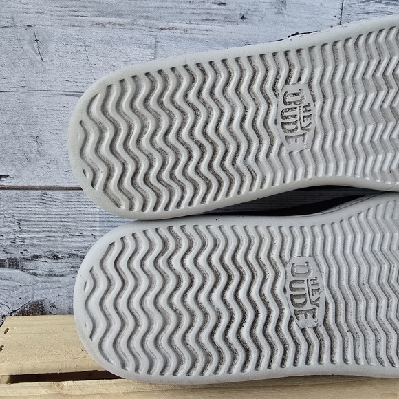 Hey Dude Conway Sport Mesh Slip On Sneakers White Black Speckles Mens Size 11 - Picture 9 of 11